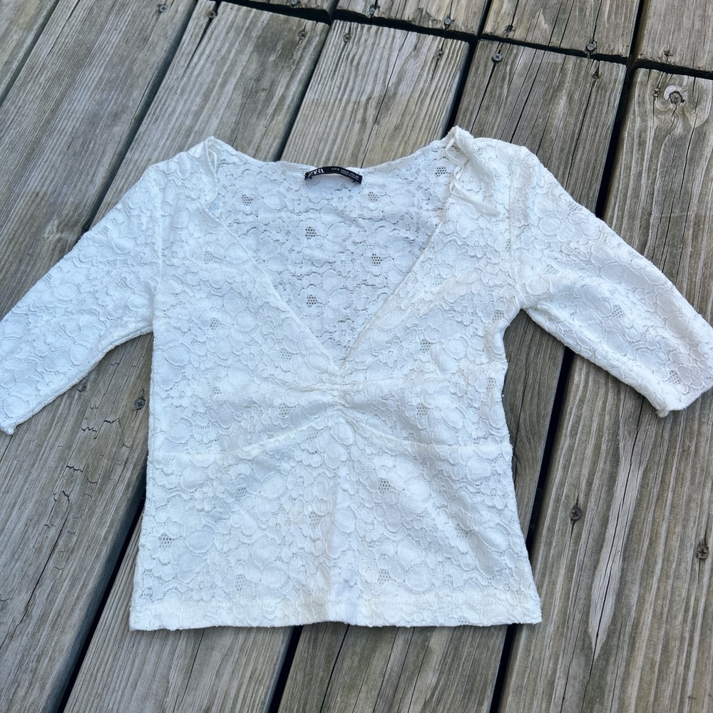 Zara White Ruched 3/4 Sleeve Blouse